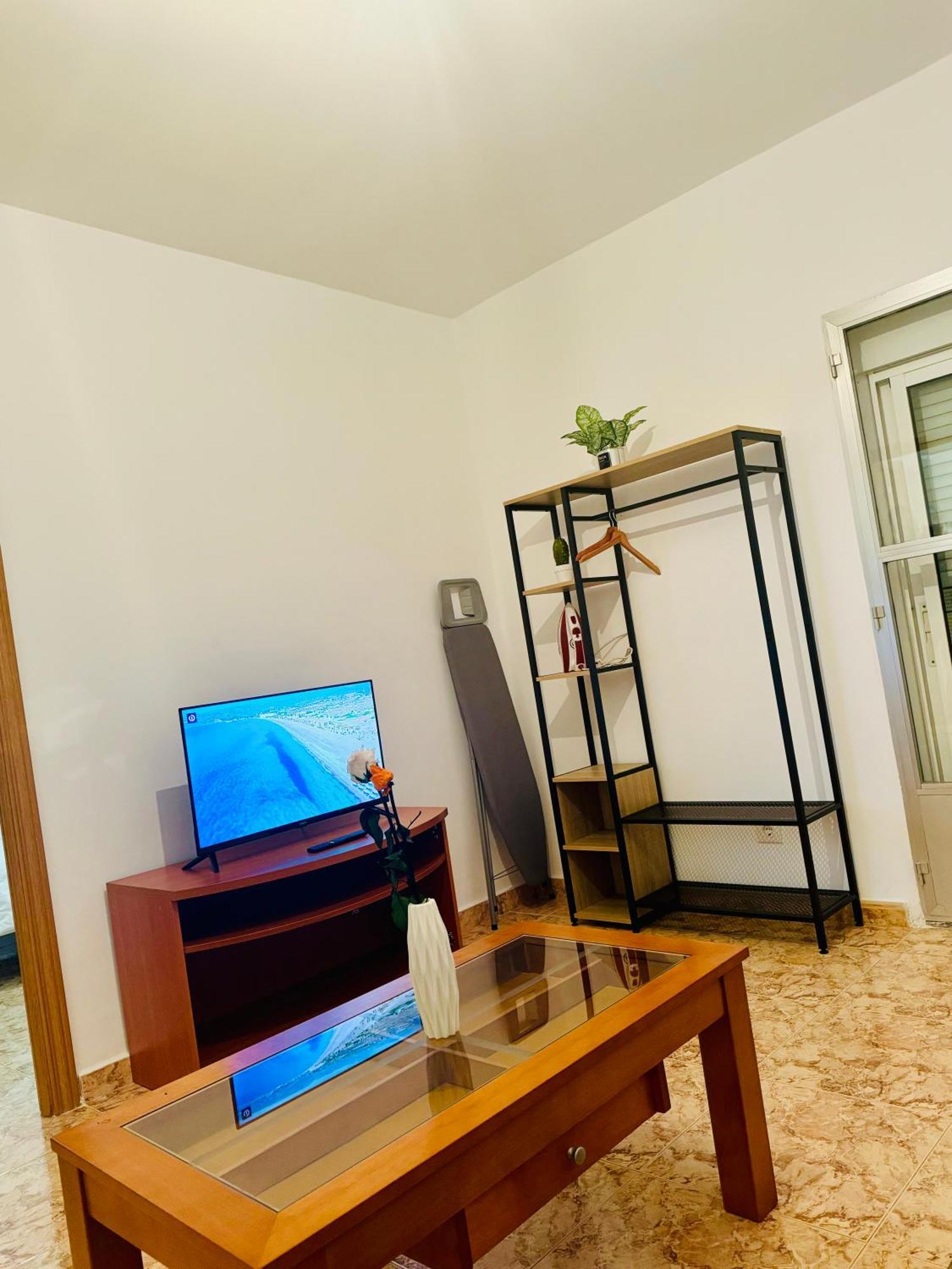Appartamento Pisos Baraja Gl Madrid Esterno foto